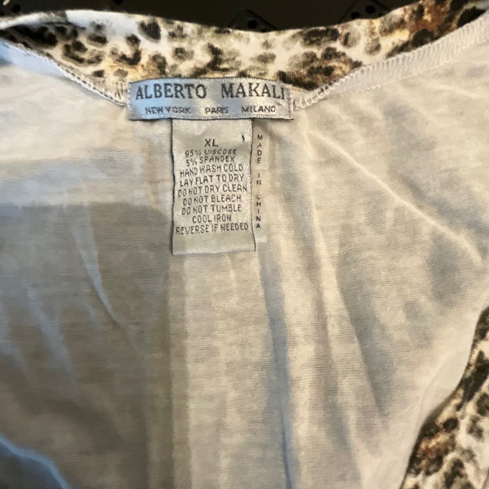 ALBERTO MAKALI Sleeveless V Neck Asymmetrical‎ Embellished Leopard Tunic Top XL - Picture 9 of 11